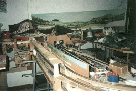 Shows Bree in the center and Stadle on the right. In the left foreground is Fornosway (left) and Woodend (right, but only just visable).
